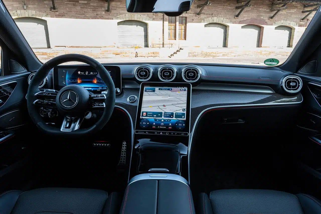 2024_mercedes-benz_c-class_sedan_amg-c-43_d_oem_1_1280x855
